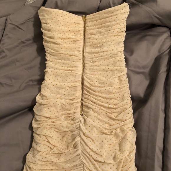 BEBE gold cream bodycon dress - Picture 3 of 4